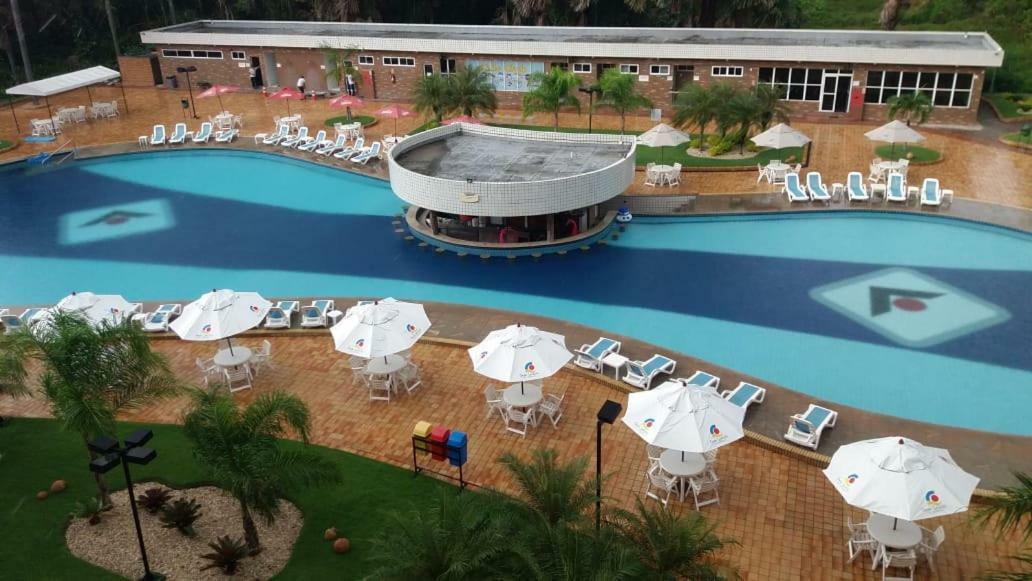Apartamento Em Resort バヘイリーニャス エクステリア 写真